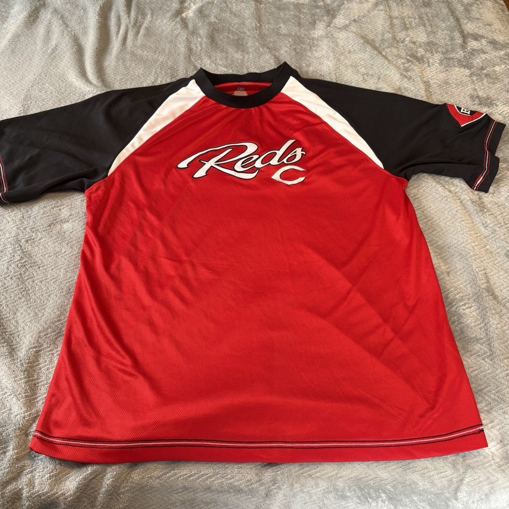 Large MLB Genuine Merchandise Cincinnati Reds Embroidered Logo Red & Black